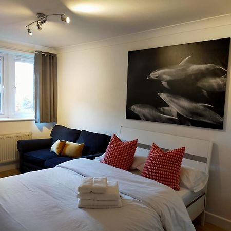 Appartamento Cobbold Court Share Flat Londra Esterno foto