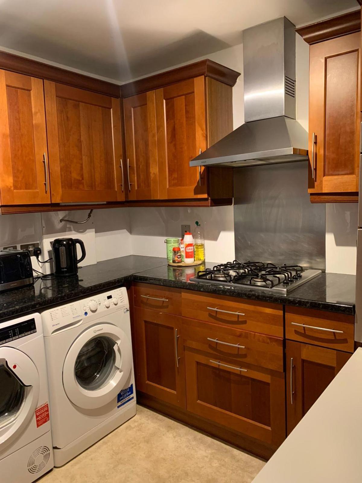 Appartamento Cobbold Court Share Flat Londra Esterno foto